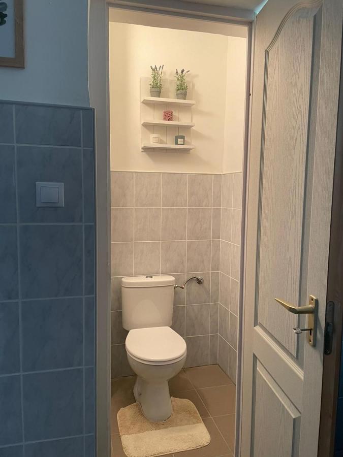 Het Hongaarse Wijnhuis Mohacs Luaran gambar